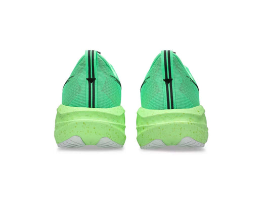 Chaussures de course pour hommes Asics Novablast 5 EKIDEN